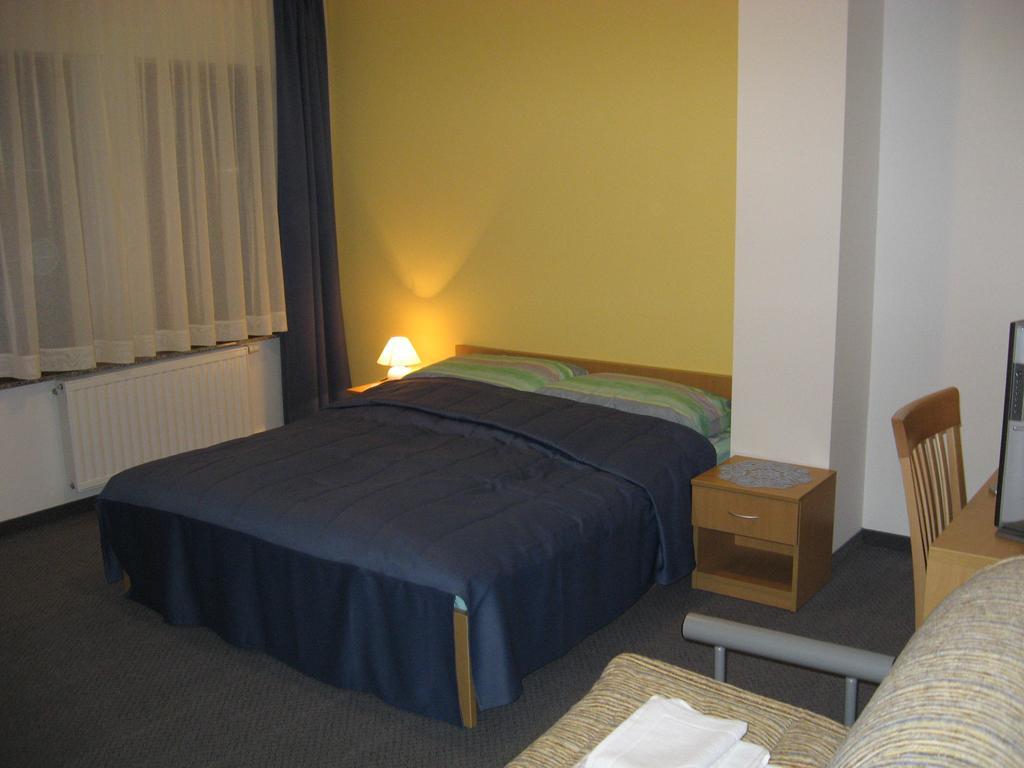 Motel Majolka Ptuj Habitación foto