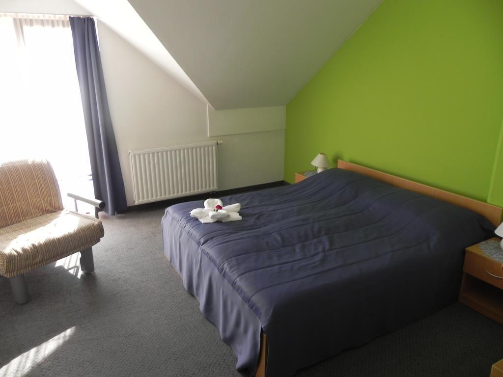 Motel Majolka Ptuj Habitación foto